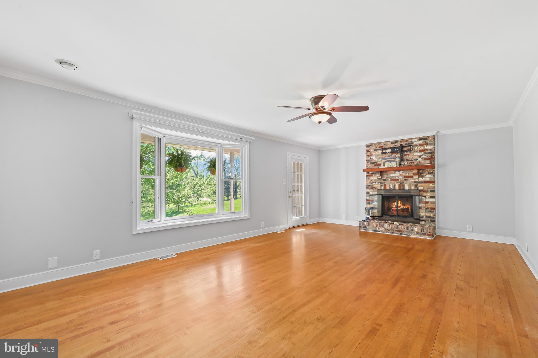 874 Truslow Road Fredericksburg, VA 22406 - Photo 7 of 53