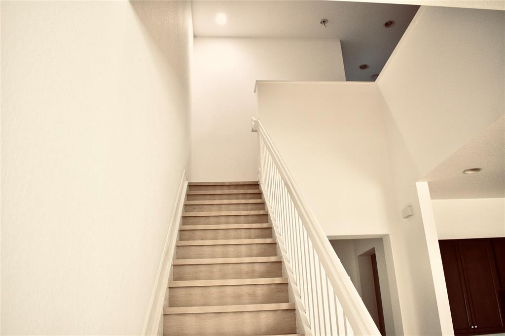 Undisclosed Address Plantation, FL 33325 - Photo 32 of 38