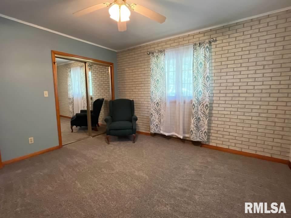 346 North Kentucky Street Camp Point, IL 62320 - Photo 11 of 29 Gallery Image 11