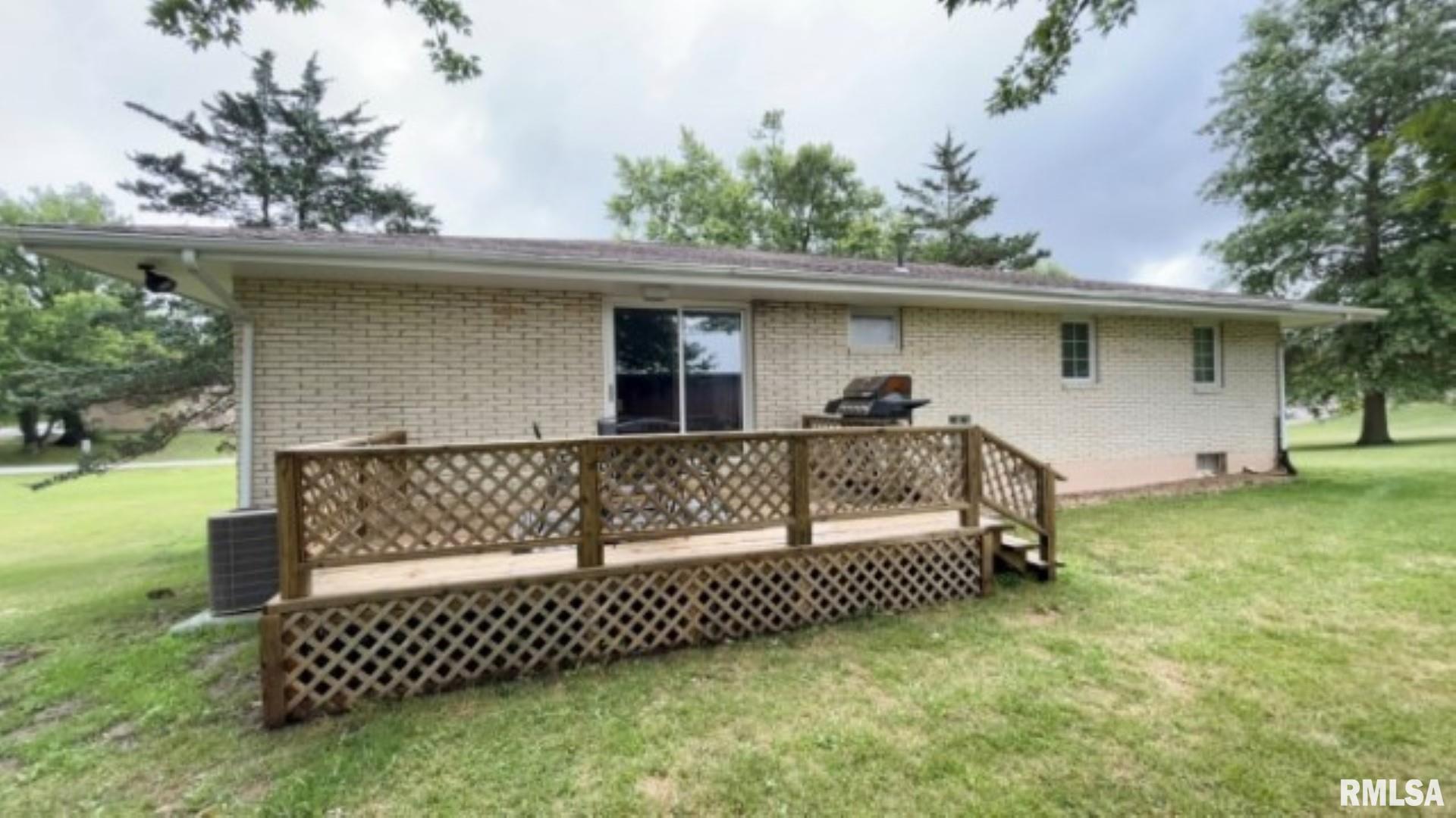 346 North Kentucky Street Camp Point, IL 62320 - Photo 28 of 29 Gallery Image 28