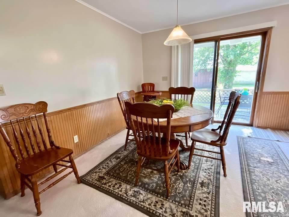 346 North Kentucky Street Camp Point, IL 62320 - Photo 4 of 29 Gallery Image 4
