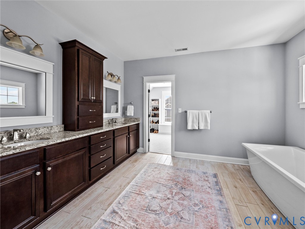 15901 Old Castle Road Midlothian, VA 23112 - Photo 53 of 66 Primary Bathroom