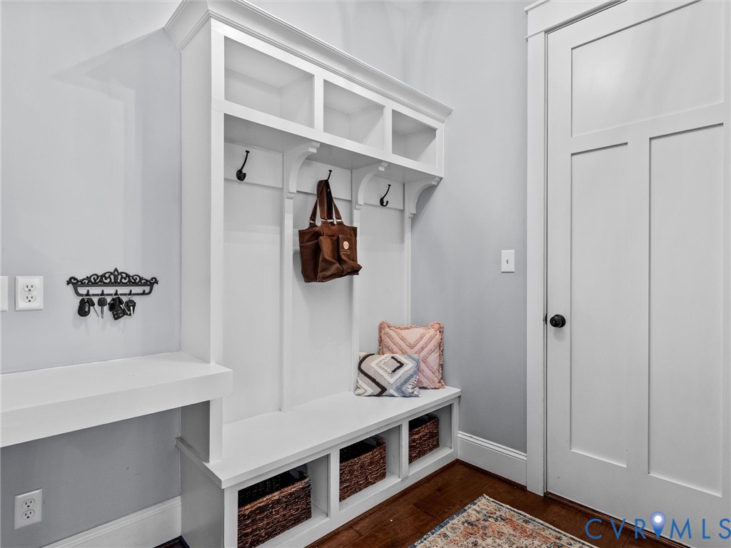 15901 Old Castle Road Midlothian, VA 23112 - Photo 59 of 66 Mud Room leading to 3 car garage
