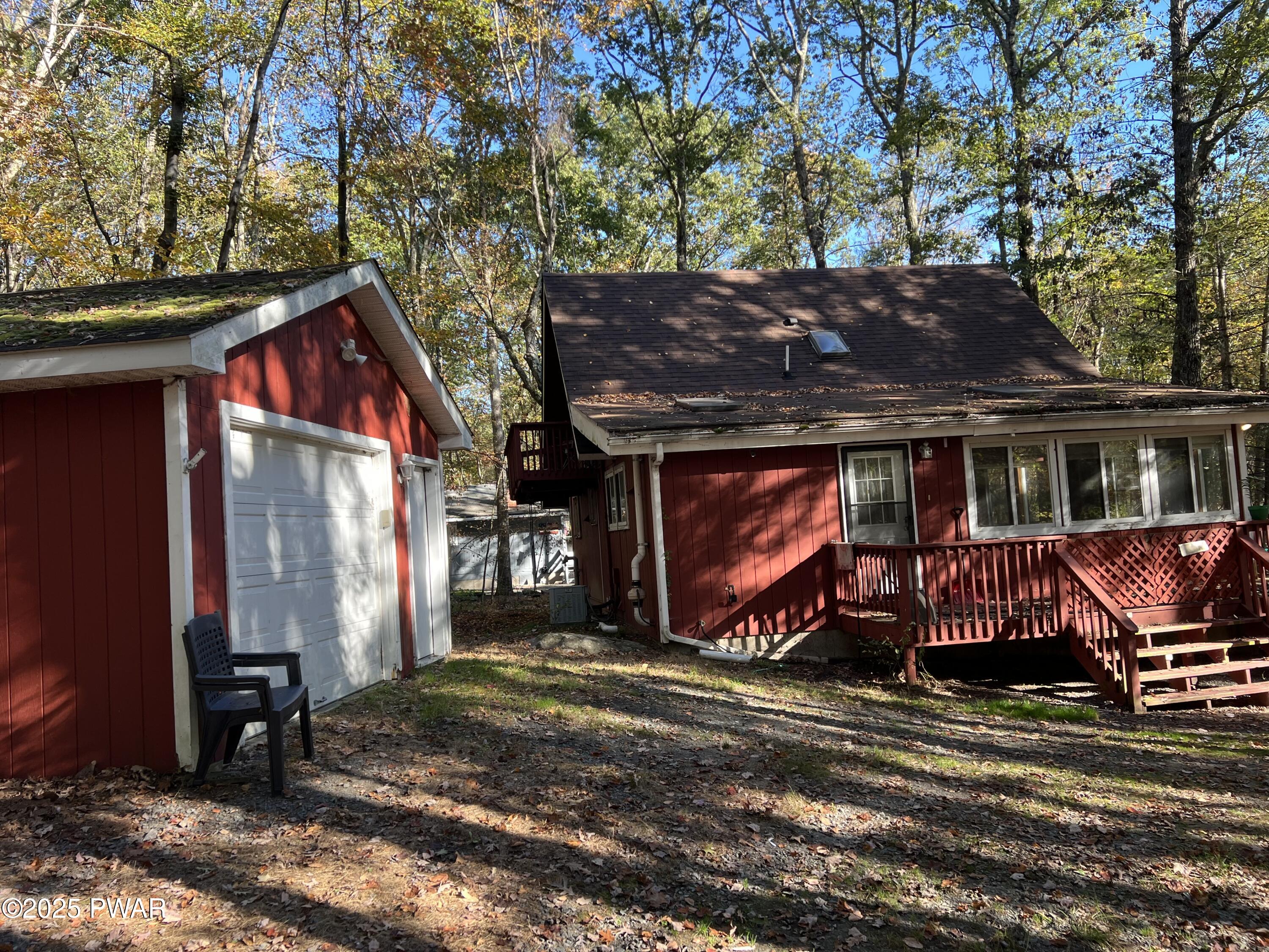 104 Heron Bay Road Hawley, PA 18428 - Photo 3 of 20