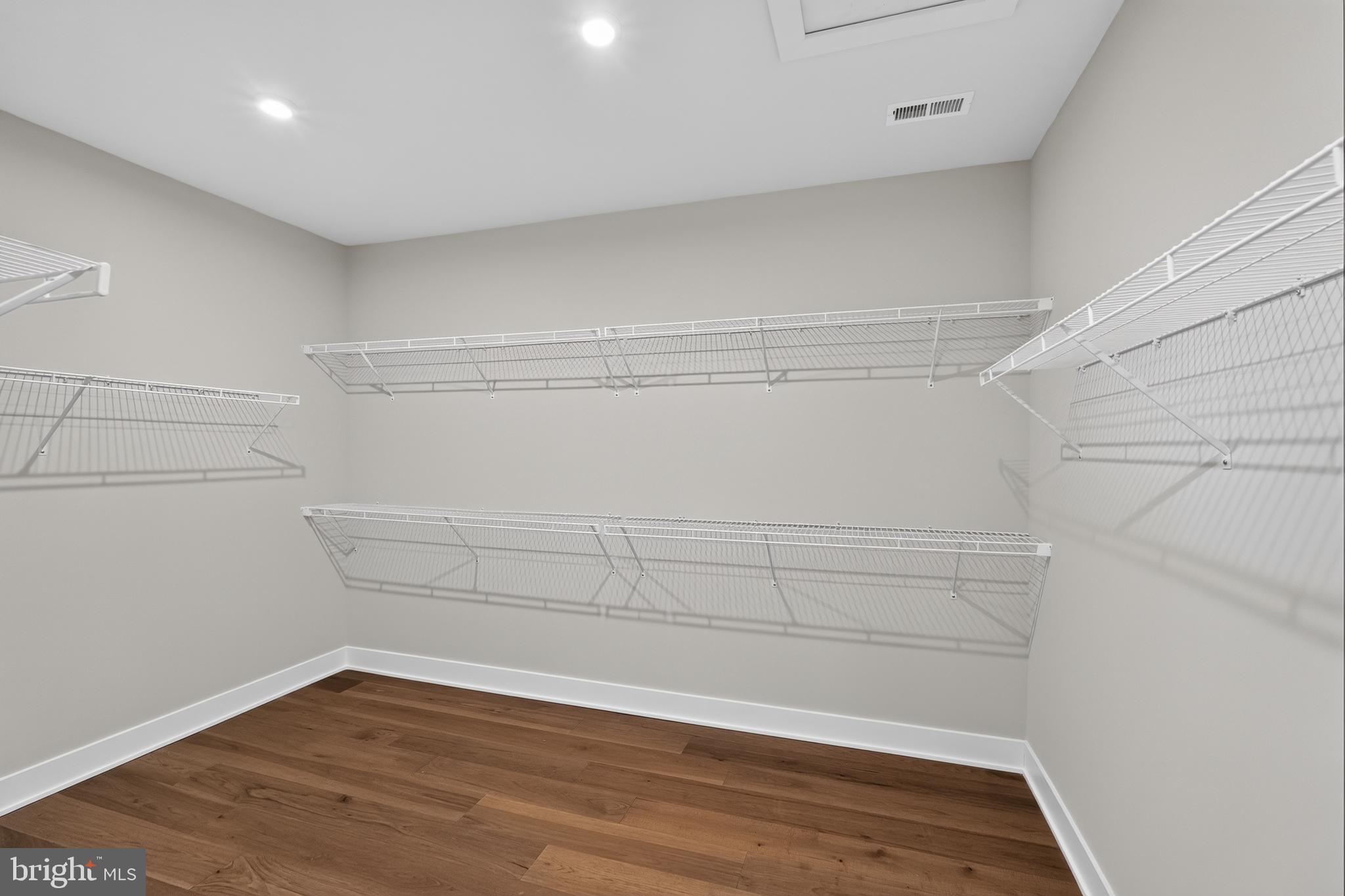 127 Alroy Road Malvern, PA 19355 - Photo 31 of 52 Primary W/I closet
