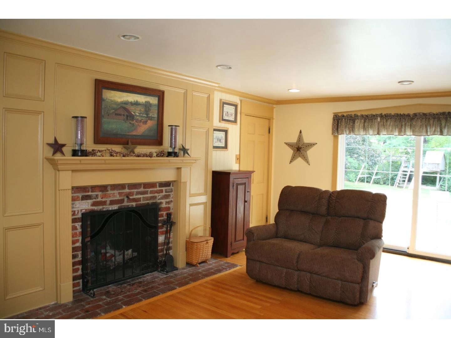 528 Sentinel Road Moorestown, NJ 08057 - Photo 11 of 25