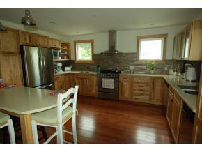 330 Adams Mill Road, Unit 2 Stowe, VT 05672 - Photo 3 of 14