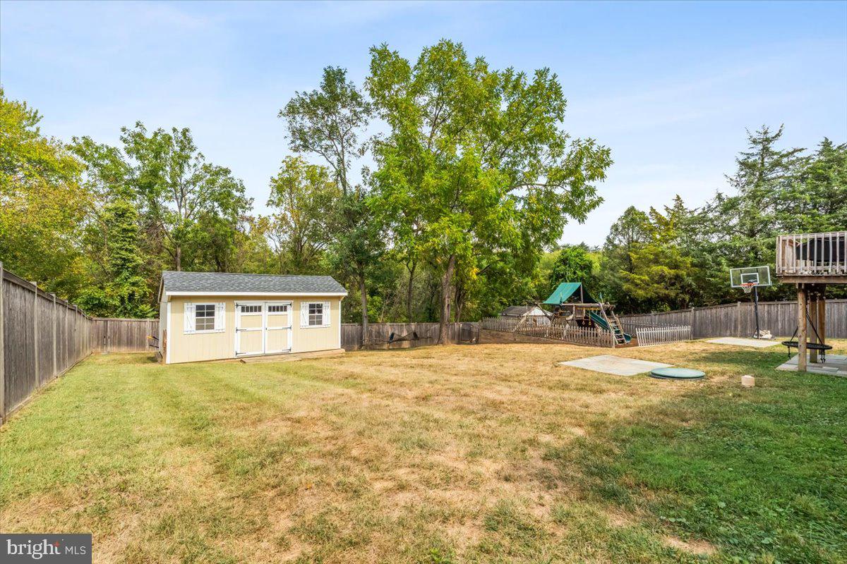 7830 Fingerboard Road Frederick, MD 21704 - Photo 32 of 39 a view of a house with a yard and tree