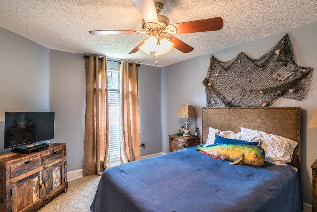 640 Southern Way Daphne, AL 36527 - Photo 16 of 35