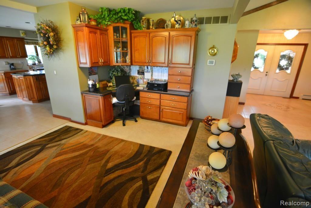 7675 Big Hand Road Columbus, MI 48063 - Photo 12 of 45 DSC_0187.jpg