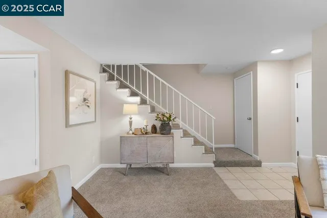 a view of entryway and hall