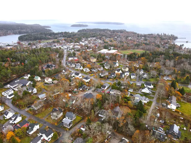 $785,000 | 49 Summit Road, Mount Desert, ME 04662