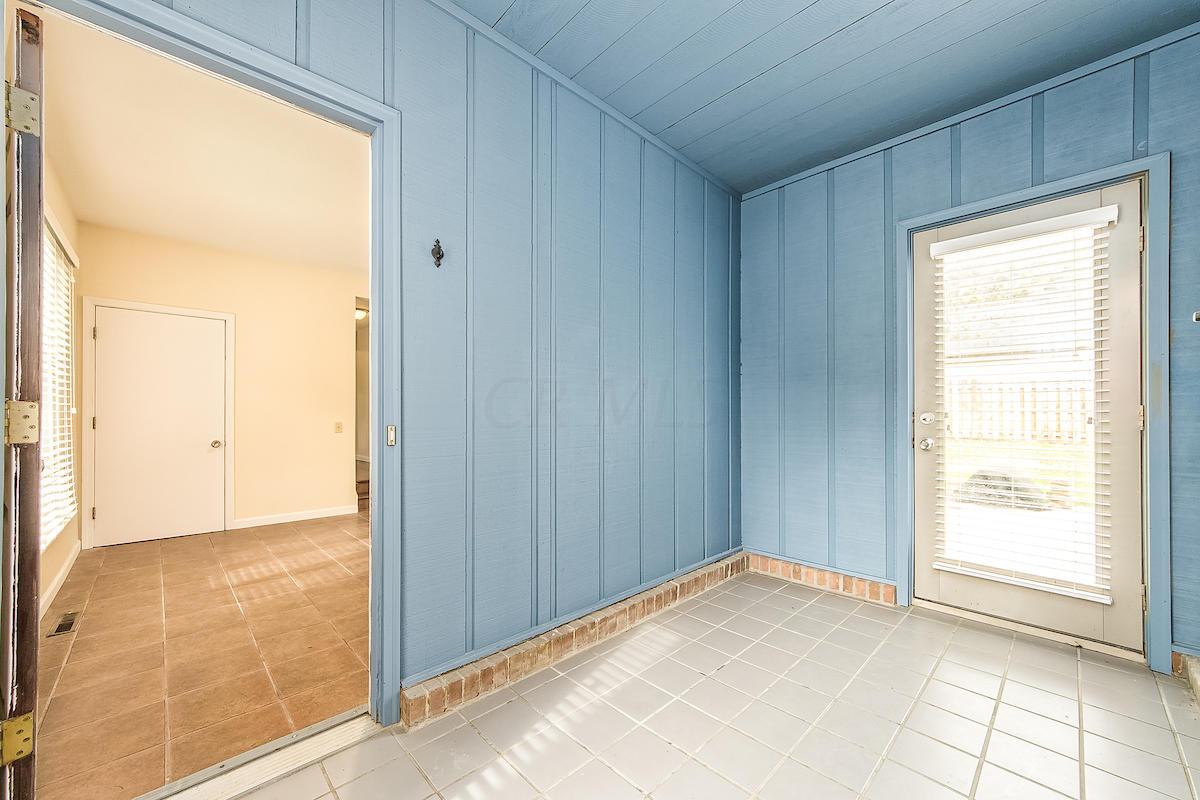 2240 McCoy Road Columbus, OH 43220 - Photo 38 of 49 Gallery Image 38