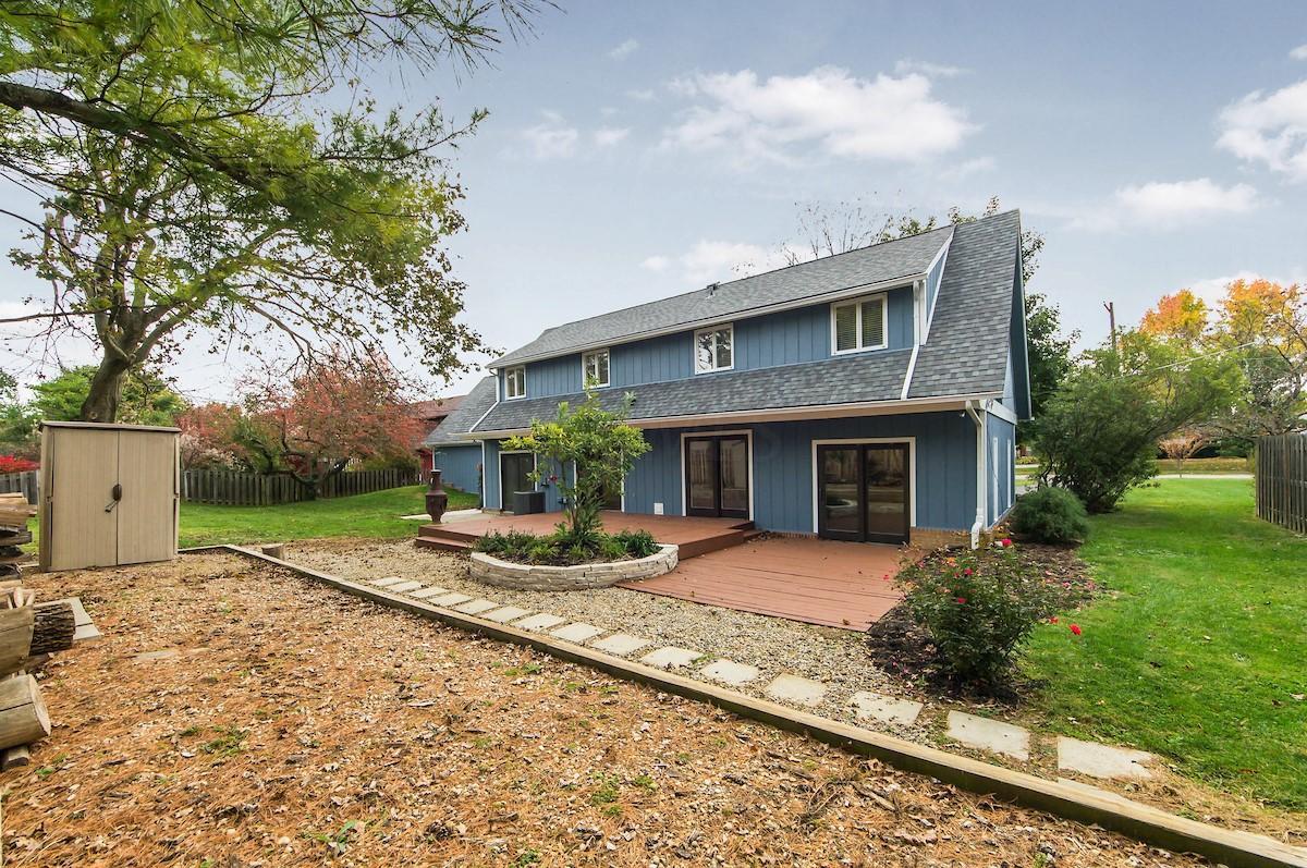 2240 McCoy Road Columbus, OH 43220 - Photo 5 of 49 Gallery Image 5