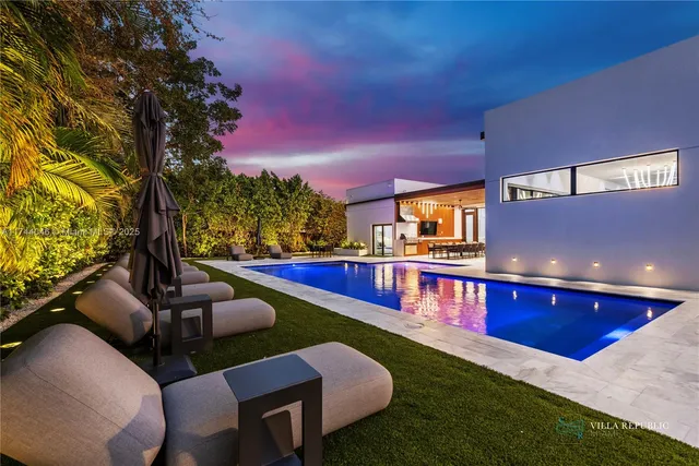 $45,000 | 1941 Northeast 196th Terrace, Miami, FL 33179