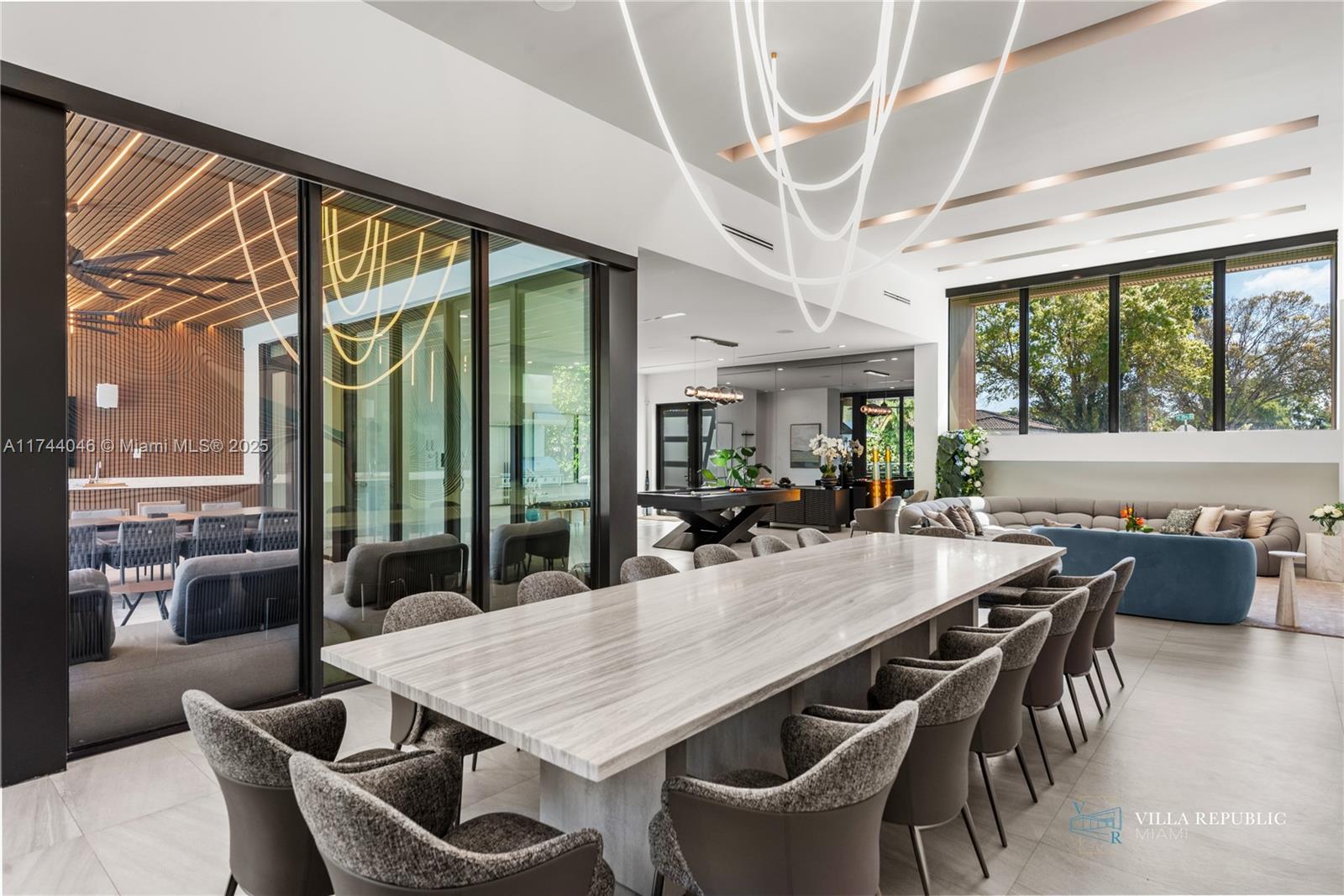 1941 Northeast 196th Terrace Miami, FL 33179 - Photo 53 of 99