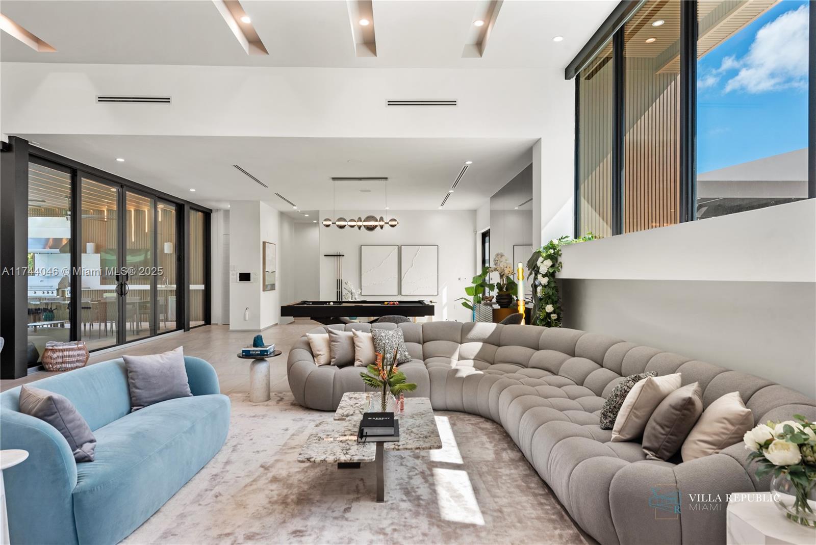 1941 Northeast 196th Terrace Miami, FL 33179 - Photo 56 of 99