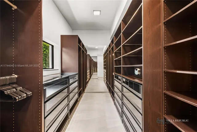 $45,000 | 1941 Northeast 196th Terrace, Miami, FL 33179