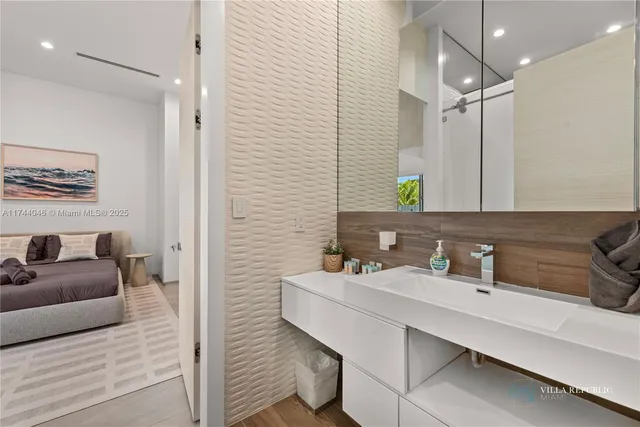 $45,000 | 1941 Northeast 196th Terrace, Miami, FL 33179