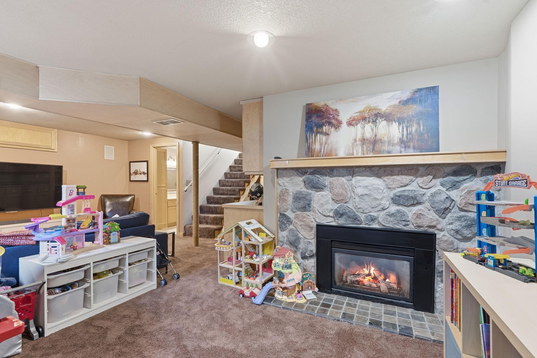 3330 Major Avenue North Golden Valley, MN 55422 - Photo 24 of 33