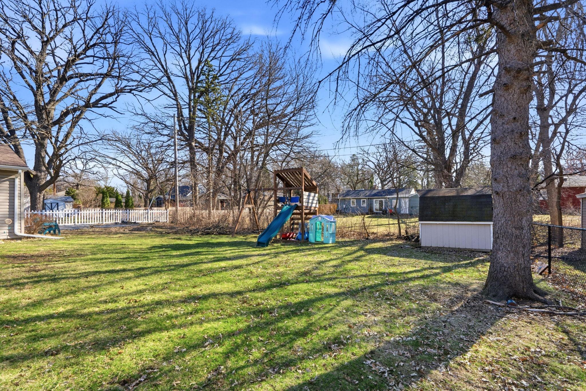 3330 Major Avenue North Golden Valley, MN 55422 - Photo 32 of 33