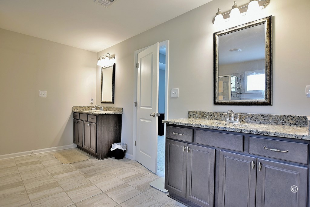 57 Hart Ridge Court Hamilton, GA 31811 - Photo 28 of 33 Master Bathroom with Separate Vanities