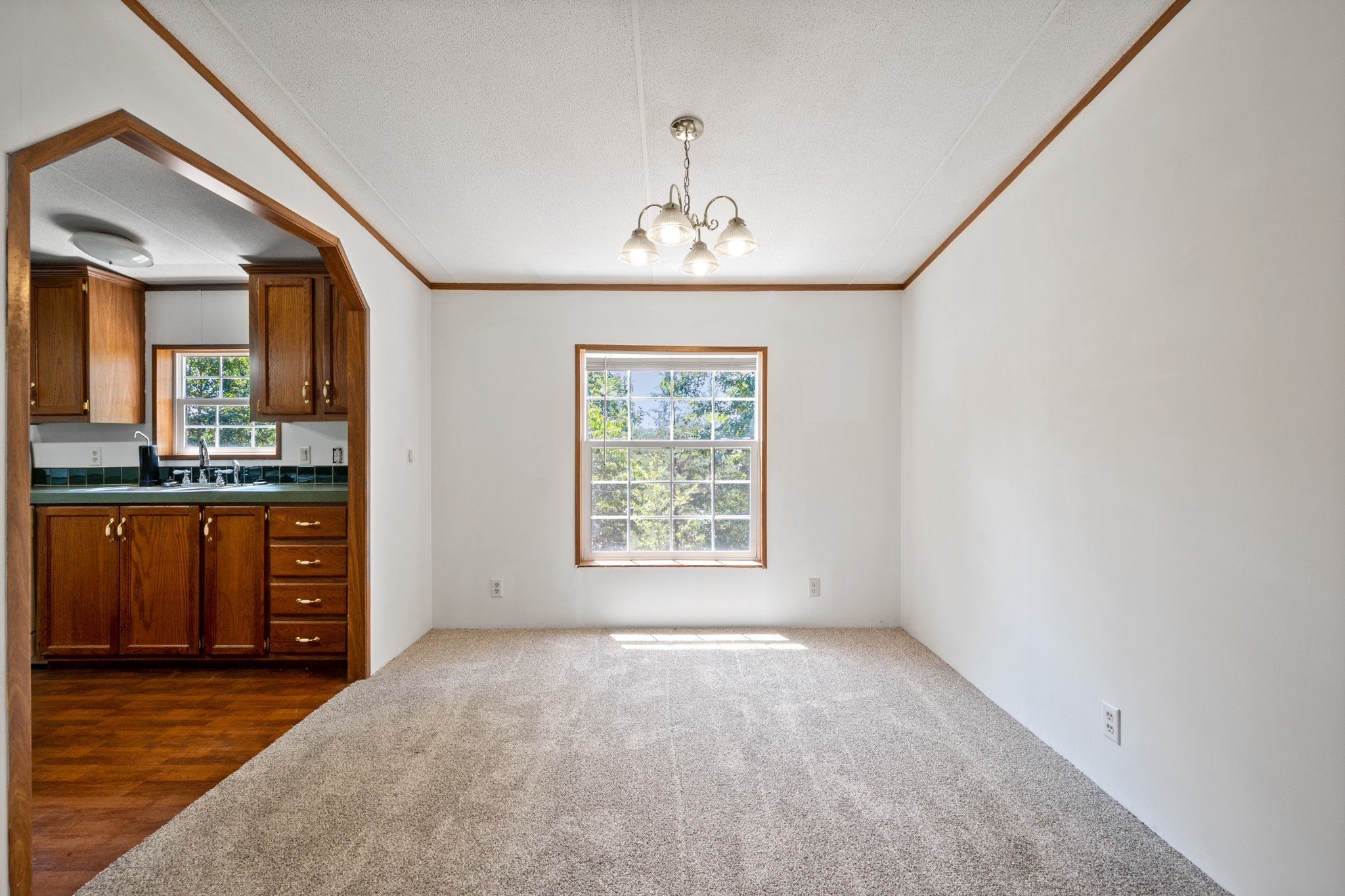 8061 Keys Branch Road Nunnelly, TN 37137 - Photo 6 of 26 Gallery Image 6