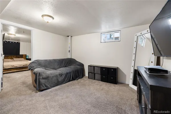 $630,000 | 1093 South Holland Street, Lakewood, CO 80226