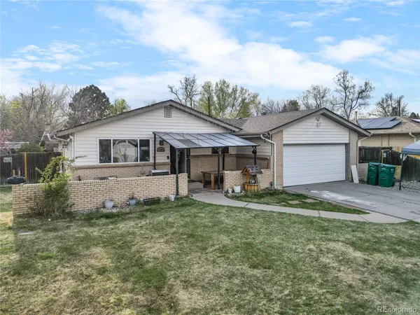 $630,000 | 1093 South Holland Street, Lakewood, CO 80226