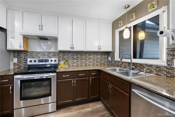 $630,000 | 1093 South Holland Street, Lakewood, CO 80226