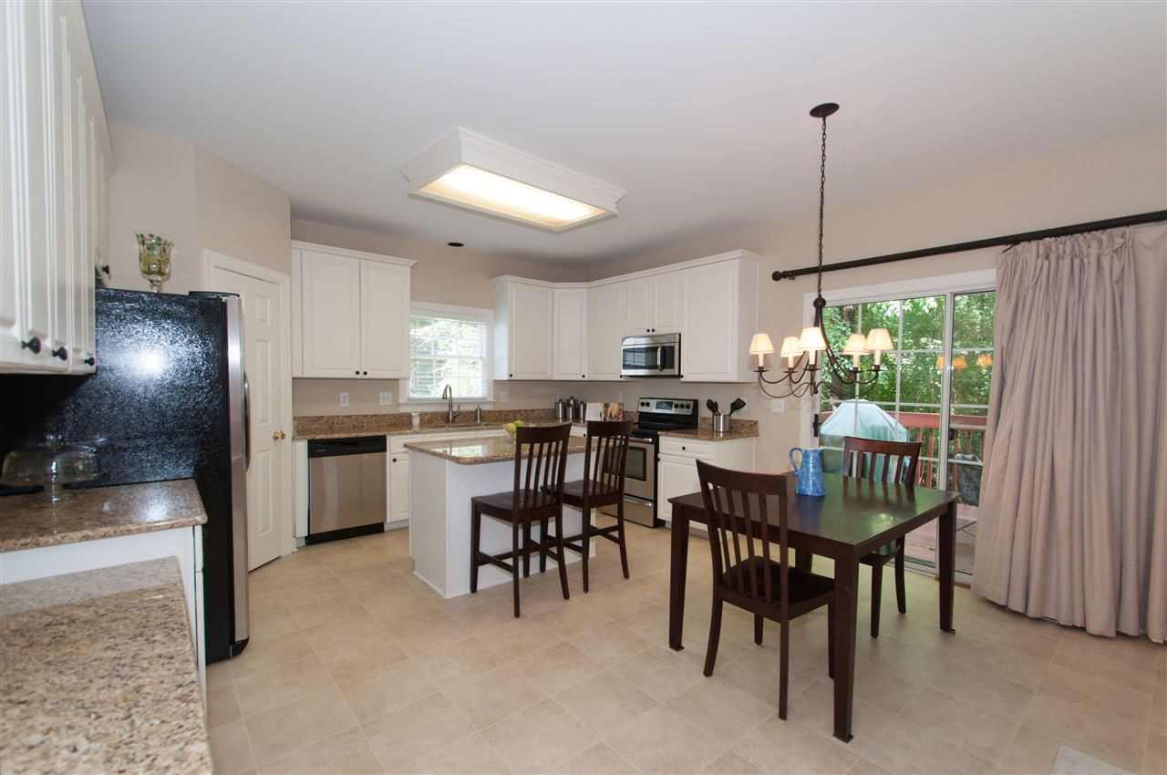 8905 Braceridge Road Raleigh, NC 27613 - Photo 4 of 25 Kitchen