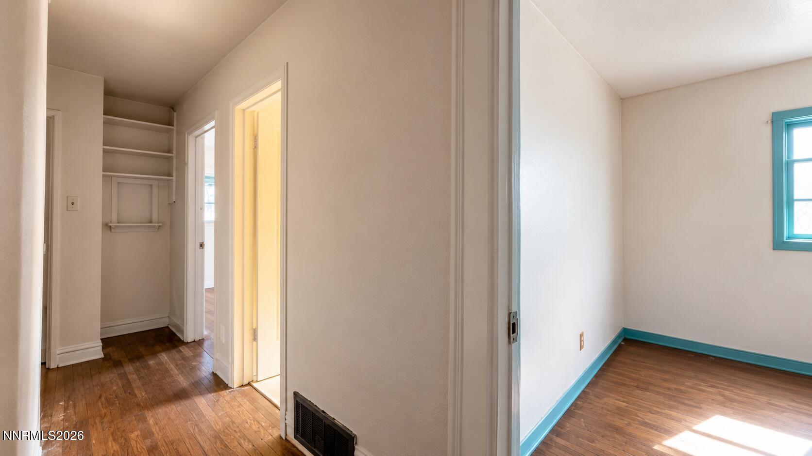 710 University Terrace Reno, NV 89503 - Photo 14 of 21 035