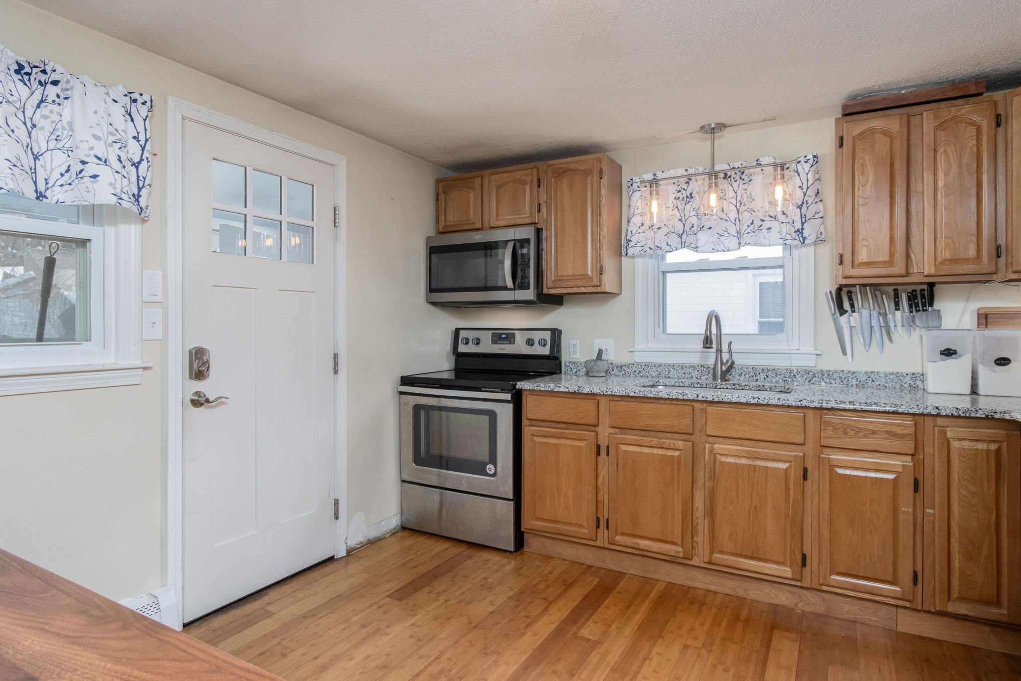 70 Salem Street Manchester, NH 03102 - Photo 6 of 46