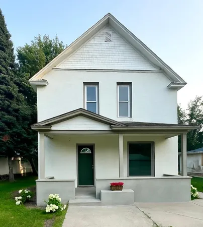 $236,500 | 420 D Street Northeast, Brainerd, MN 56401