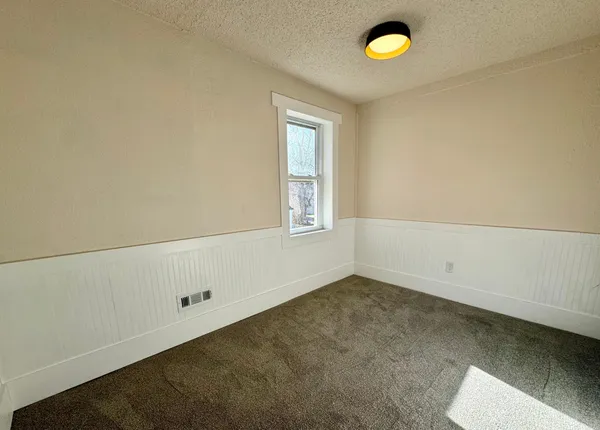 $236,500 | 420 D Street Northeast, Brainerd, MN 56401