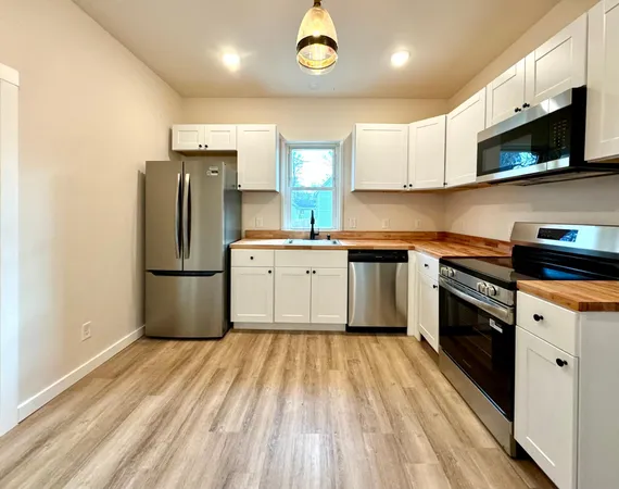 $236,500 | 420 D Street Northeast, Brainerd, MN 56401