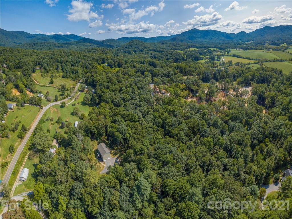 14 Rivendell Road Fairview, NC 28730 - Photo 27 of 30 Gallery Image 27