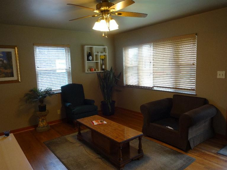 305 Rohman Street Covington, KY 41016 - Photo 7 of 19