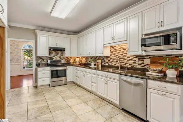 $625,000 | 105 Sugar Mill Court, Greer, SC 29650