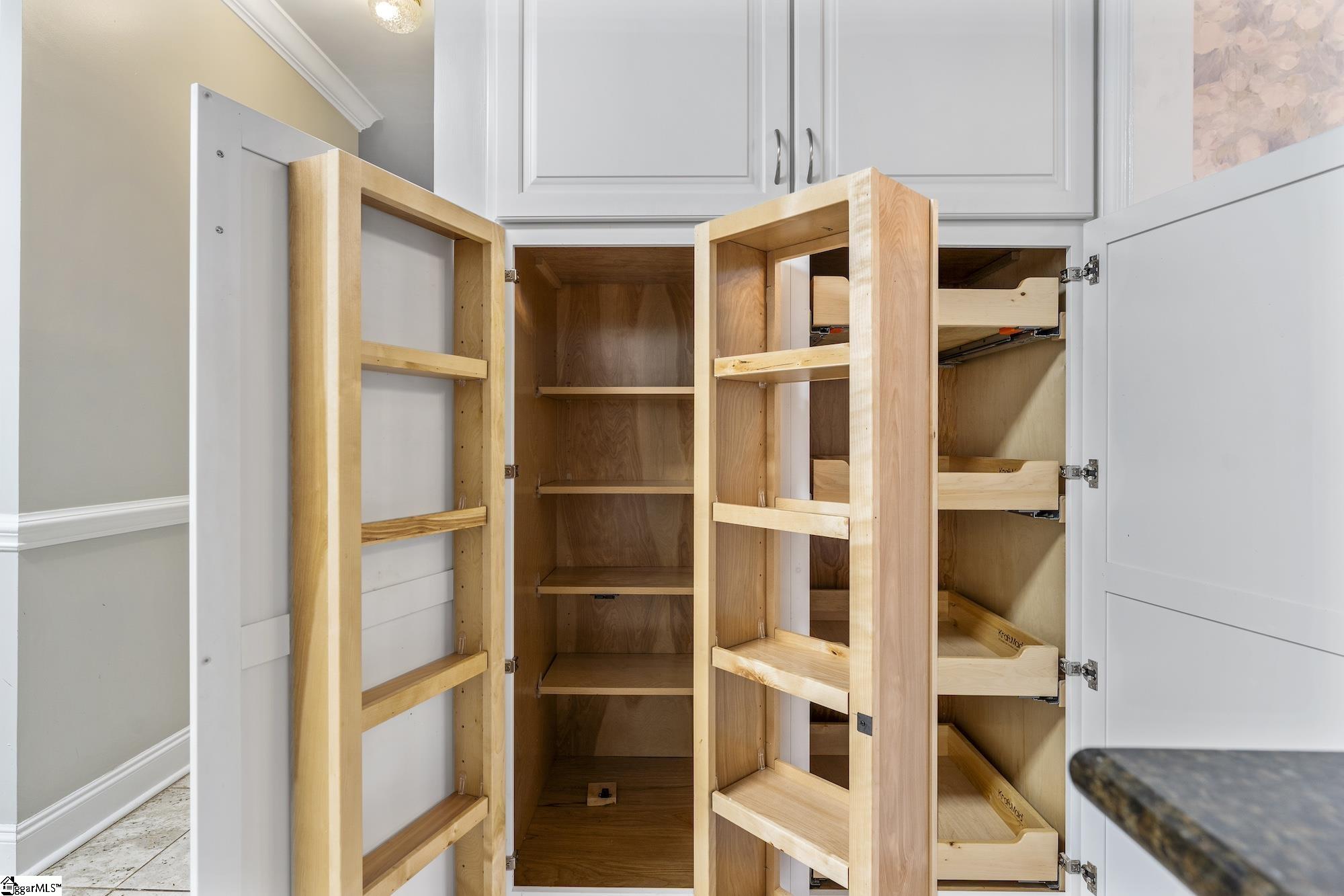 105 Sugar Mill Court Greer, SC 29650 - Photo 9 of 36