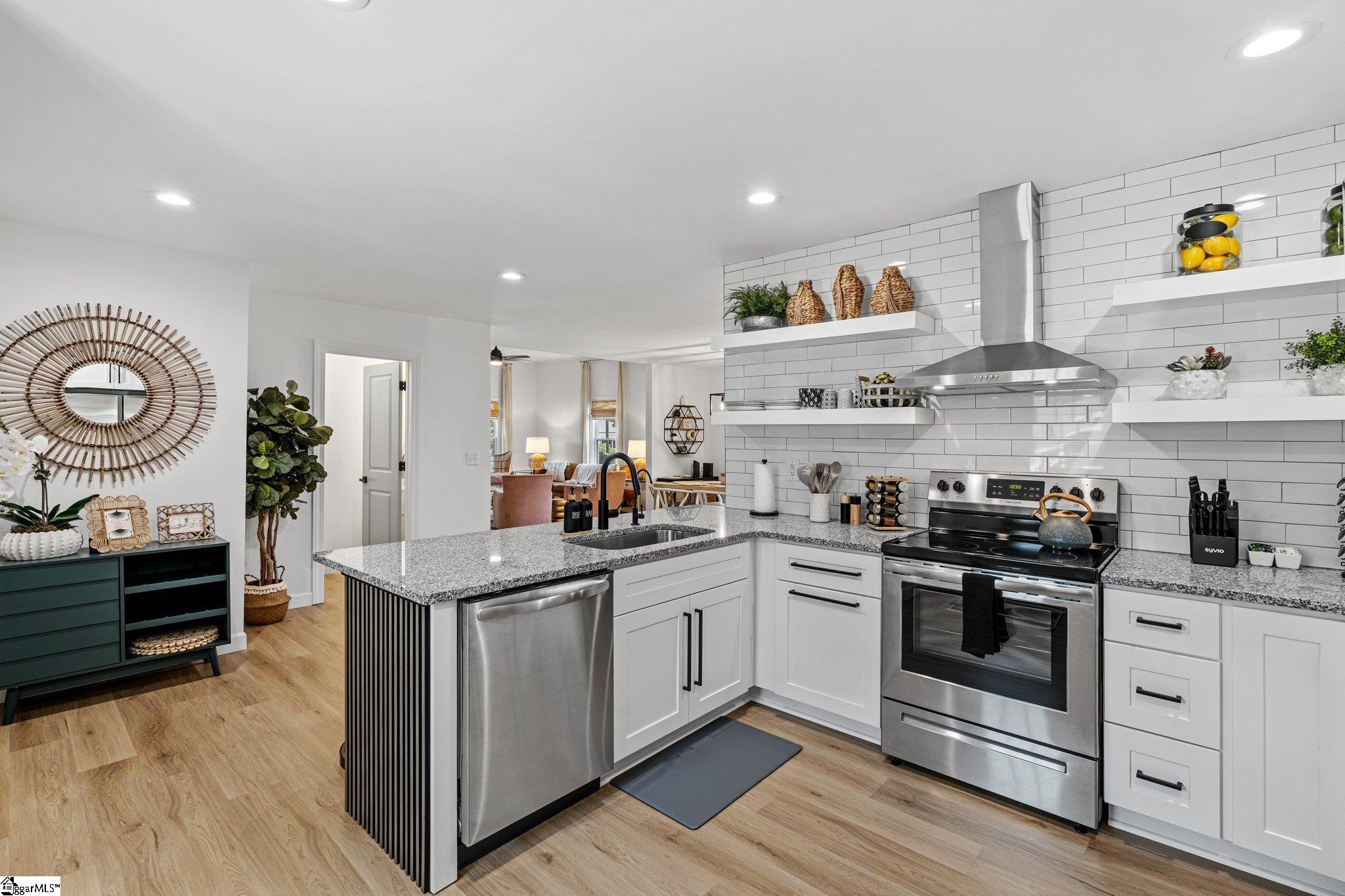 54 Allen Street Greenville, SC 29605 - Photo 14 of 34