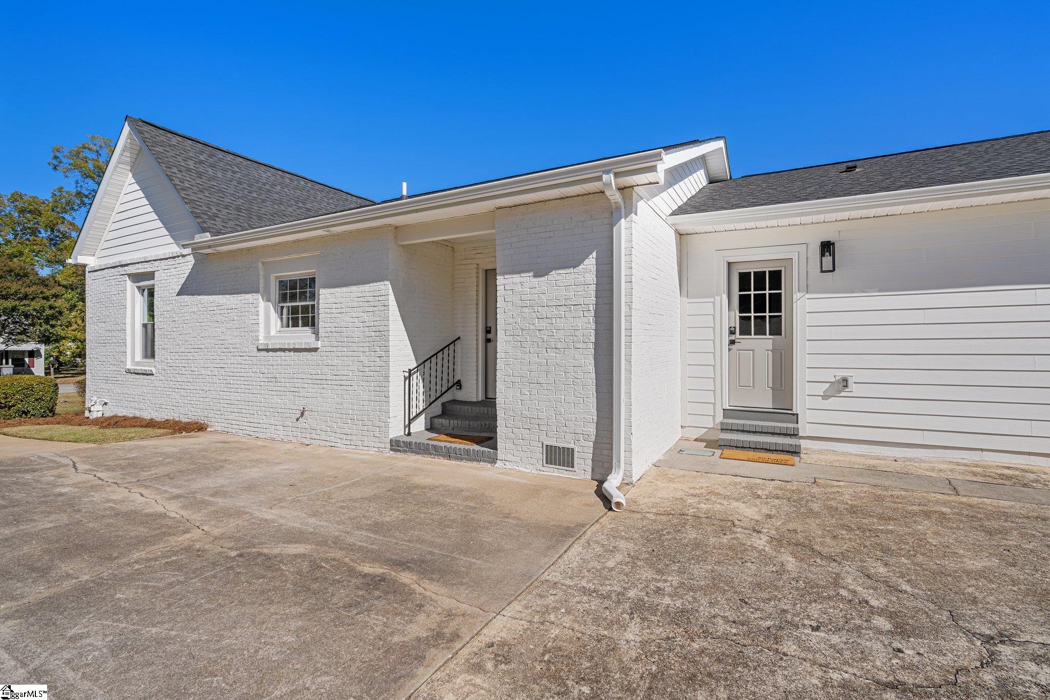 54 Allen Street Greenville, SC 29605 - Photo 33 of 34