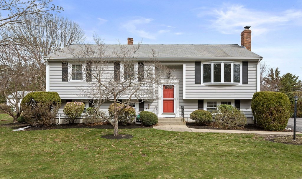 190 Turner Road Rockland, MA 02370 - Photo 1 of 24 Gallery Image 1
