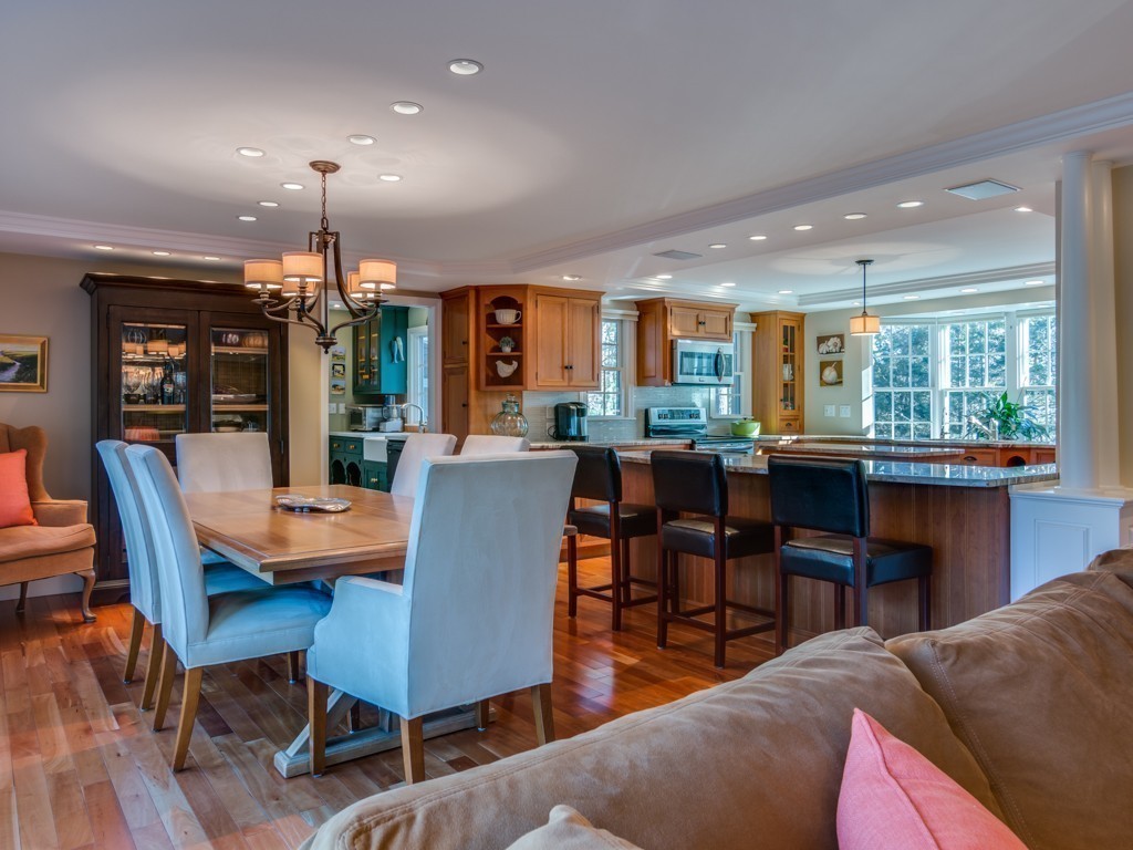 18 Woodcrest Road Manchester, MA 01944 - Photo 11 of 30 Gallery Image 11