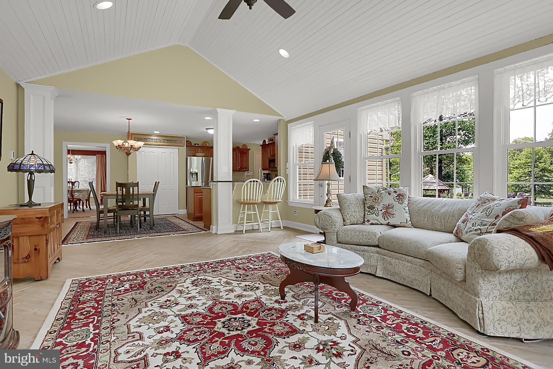 133 Overlook Road Morgantown, PA 19543 - Photo 4 of 18 Gallery Image 4