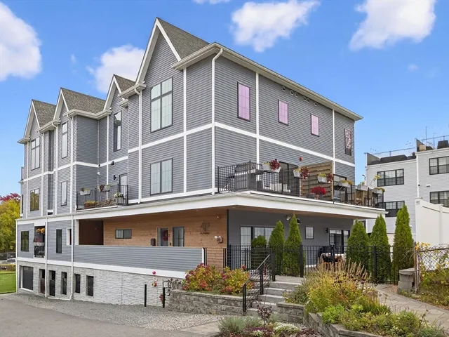 $929,000 | 4 Payne Street, Unit 5, Boston, MA 02122