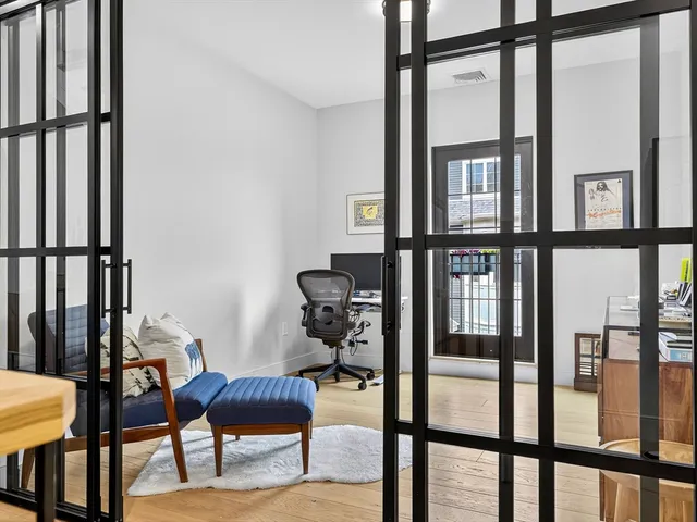$929,000 | 4 Payne Street, Unit 5, Boston, MA 02122