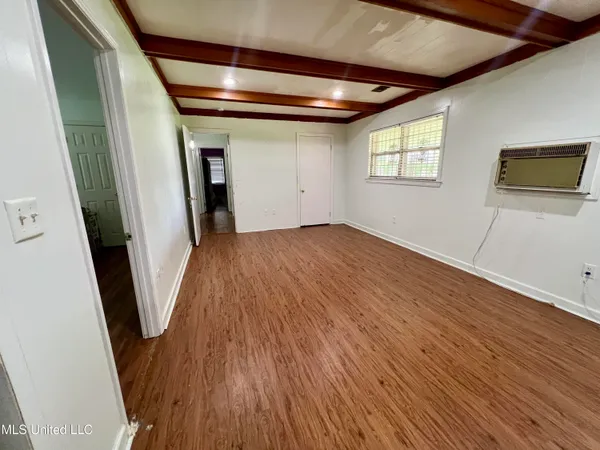 $135,000 | 111 East Gresham Street, Indianola, MS 38751