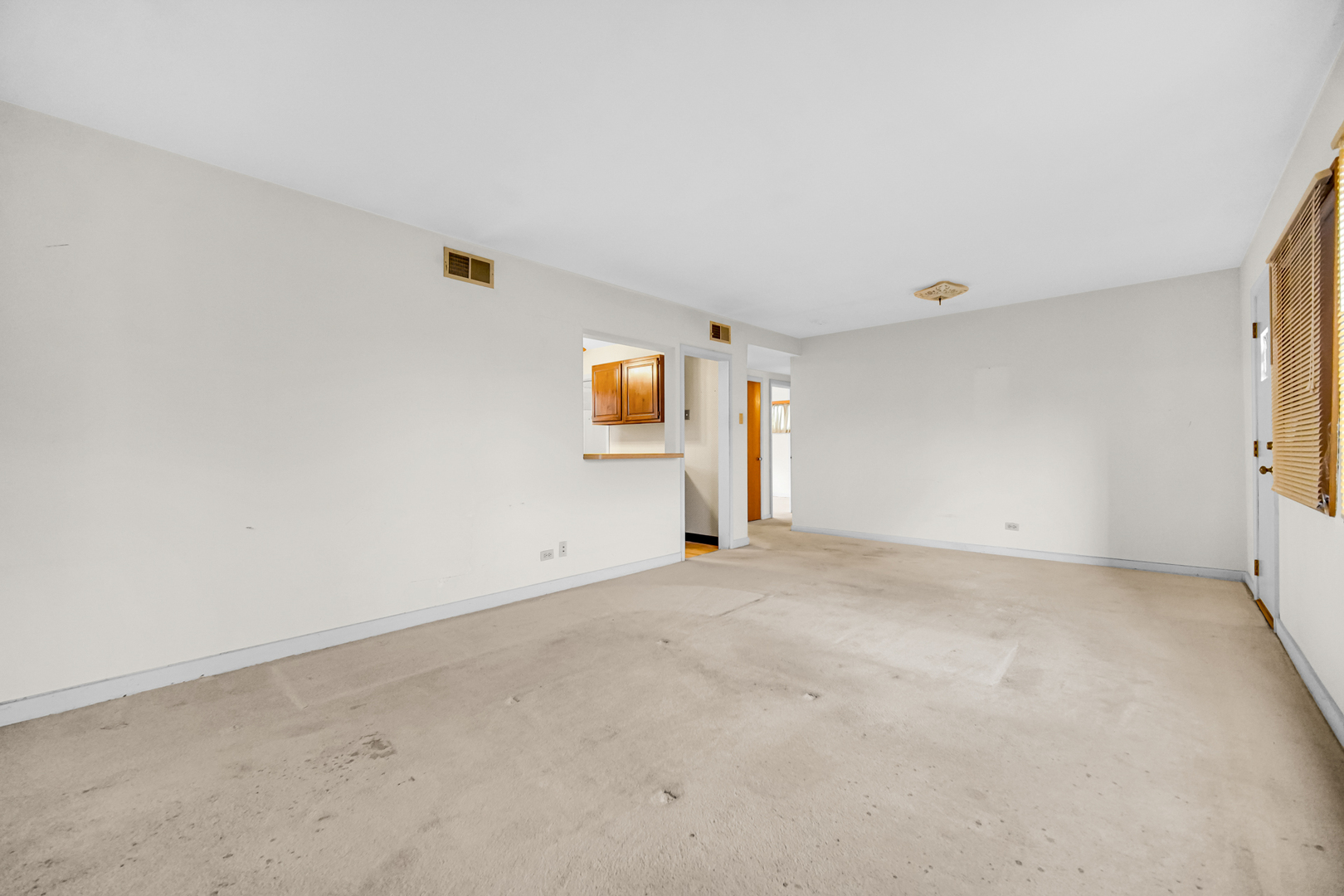 18625 Golfview Avenue Homewood, IL 60430 - Photo 4 of 15