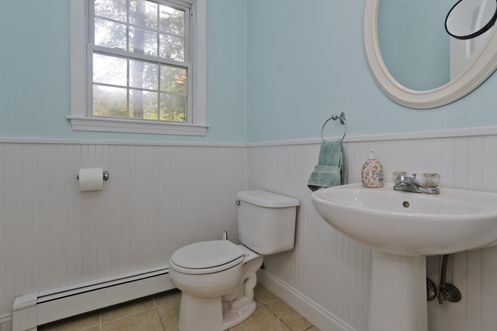 51 Baker Pond Road Charlton, MA 01507 - Photo 18 of 21 Gallery Image 18